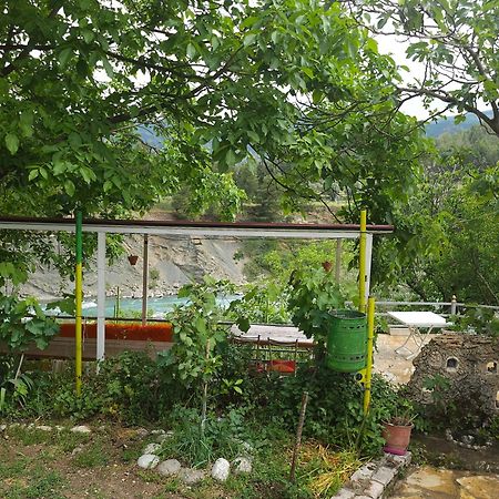 Apartmán Honey-House “Kastrioti” Përmet Exteriér fotografie
