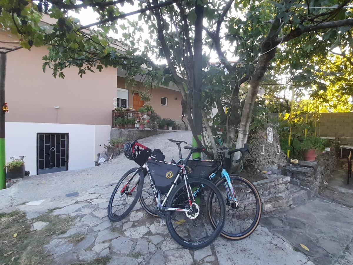 Apartmán Honey-House “Kastrioti” Përmet Exteriér fotografie