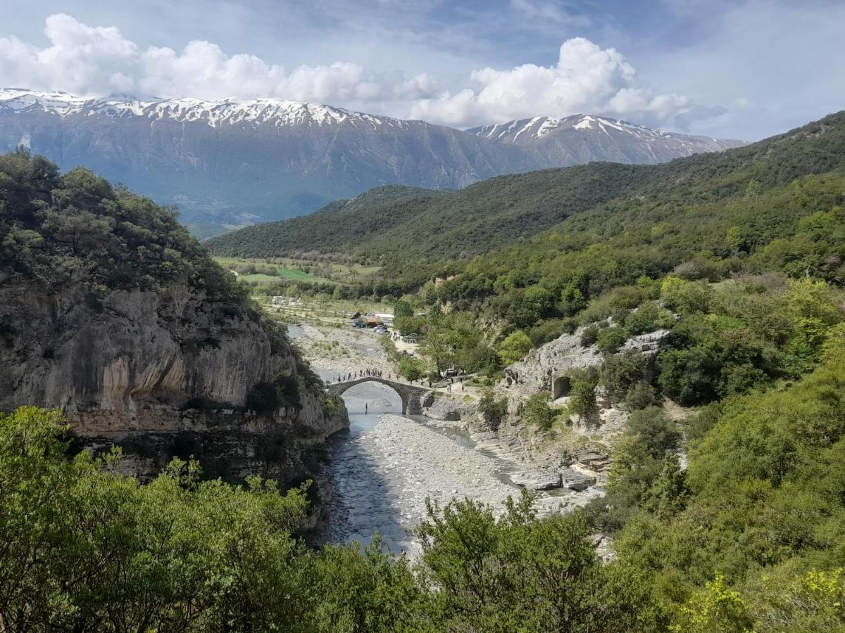 Apartmán Honey-House “Kastrioti” Përmet Exteriér fotografie