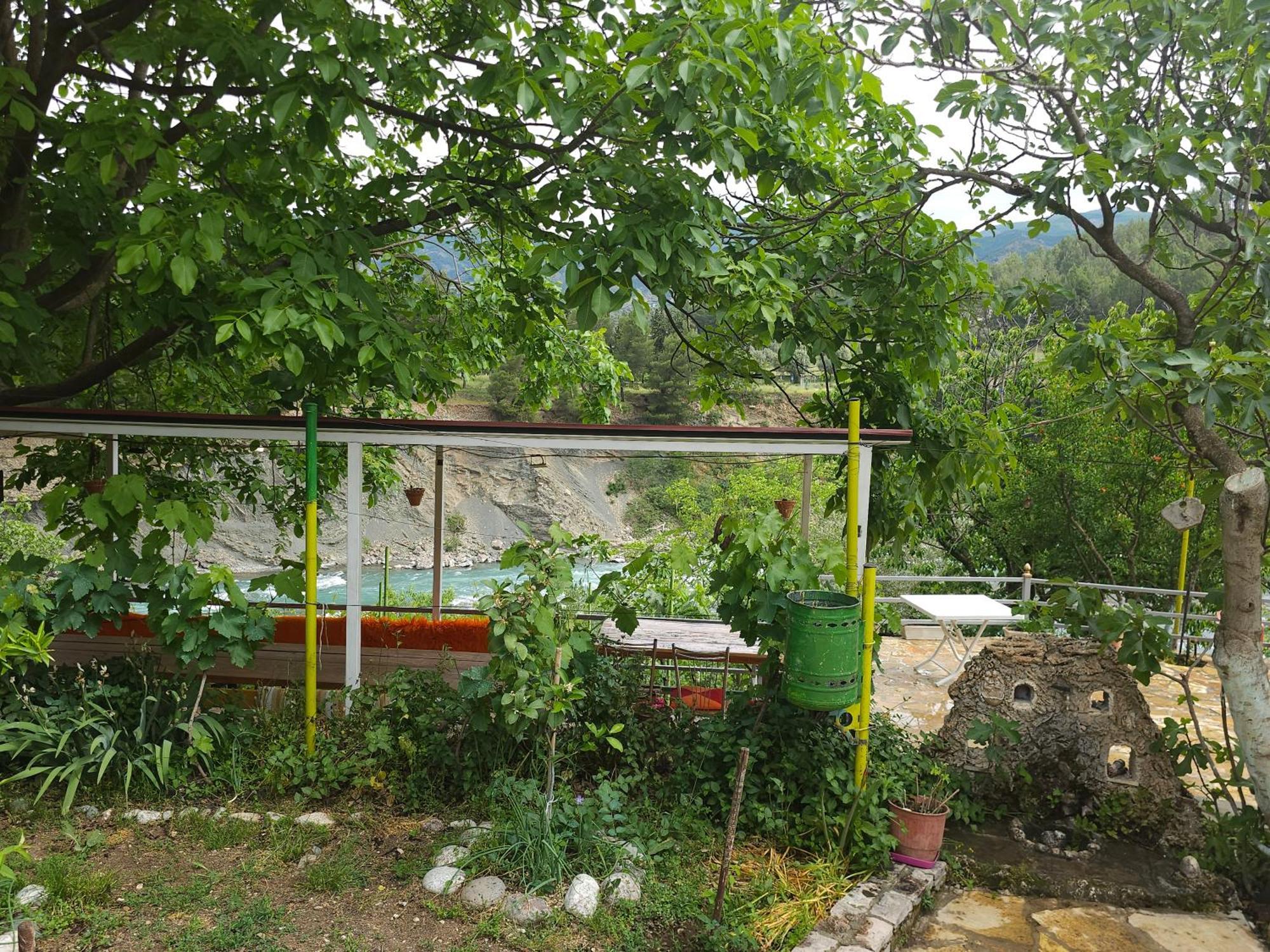 Apartmán Honey-House “Kastrioti” Përmet Exteriér fotografie